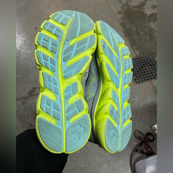 Under Armour Women's Micro G Assert Shoes 8.5 Gray Blue Pink - Picture 3 of 5